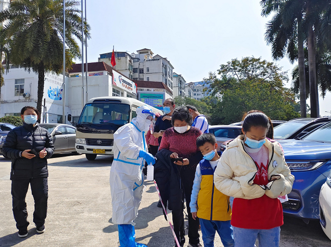 深圳龙岗：战疫一线闪耀文明之光7.png